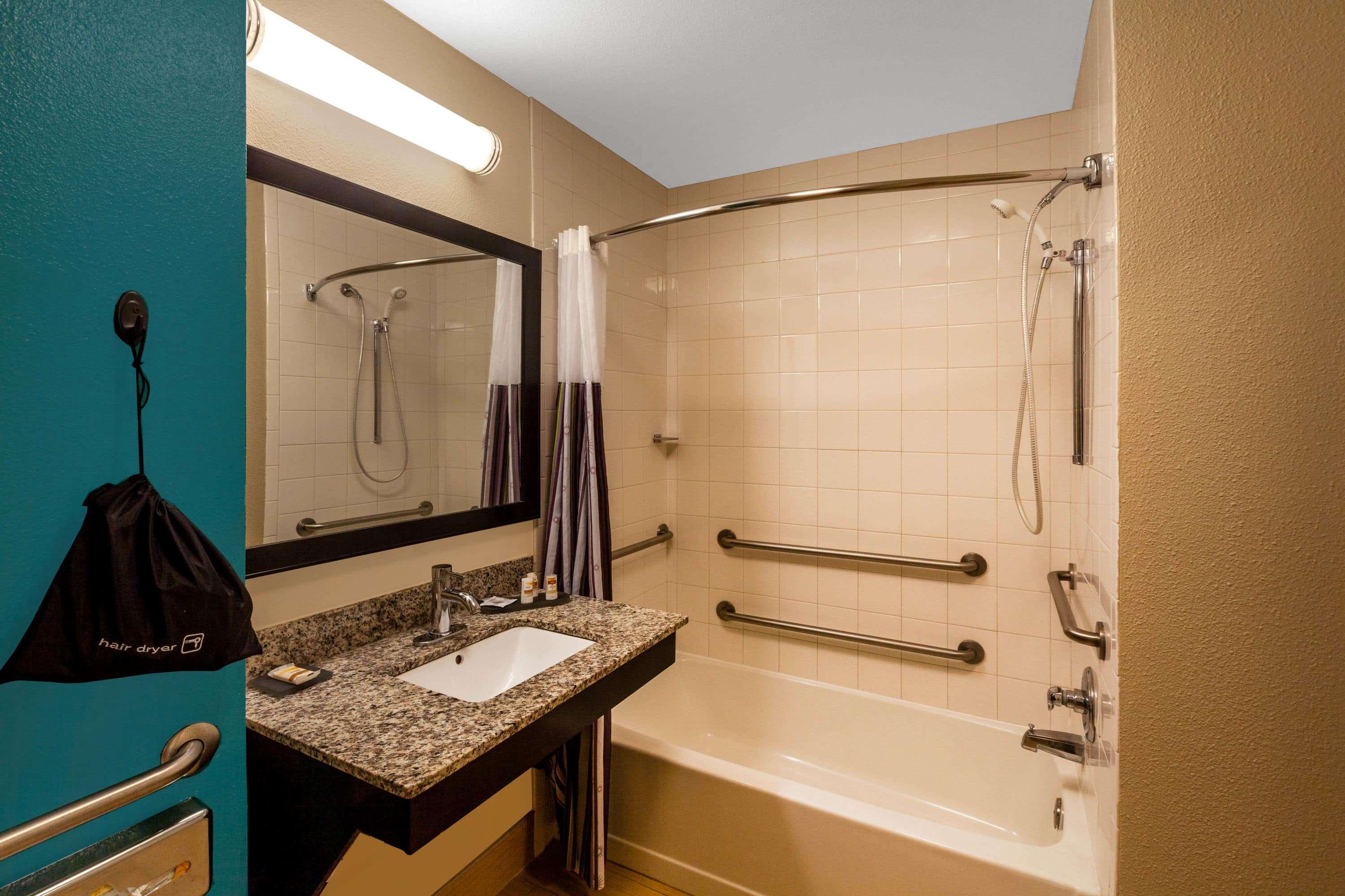 La Quinta By Wyndham North Hotel